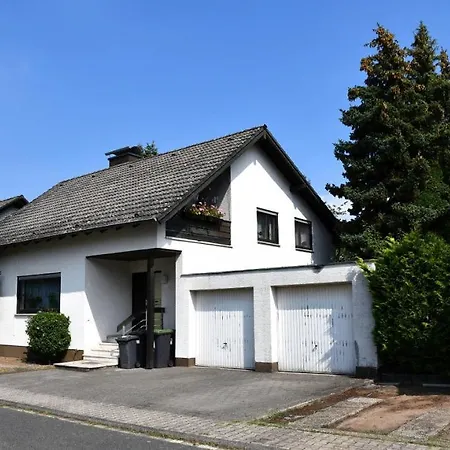Appartement Schone 3 *
